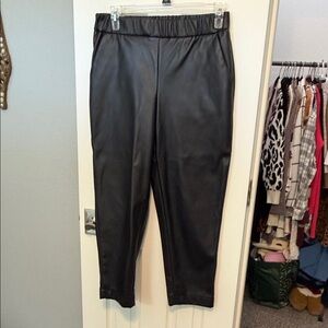 a new day Black Faux Leather Cropped Pants